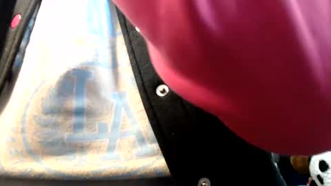 naomylux1 online show from June 18, 1:28 am