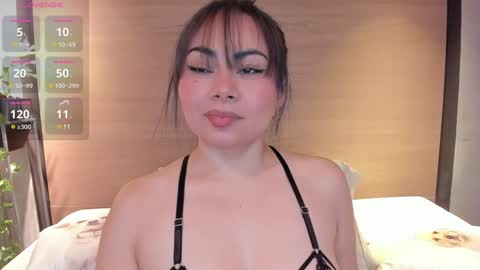 Naomy  online show from January 2, 9:18 pm