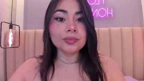 Naomy  online show from July 21, 10:39 am