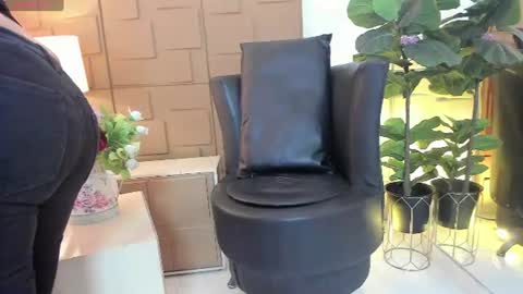 nao online show from August 2, 12:36 pm