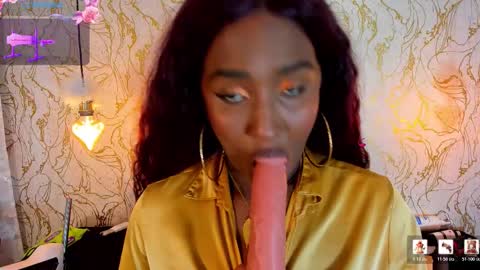 Naomy online show from February 2, 9:24 pm