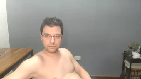 nappadel85 online show from June 14, 10:34 pm