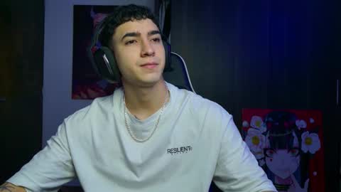 sebastian online show from November 25, 4:12 am