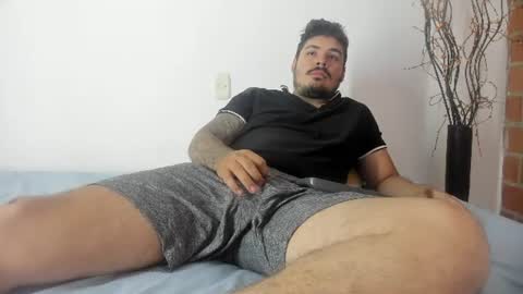 Snapshot of narciso_kh chatting on July 28, 8:01 pm deibyd online show from July 28, 8:01 pm