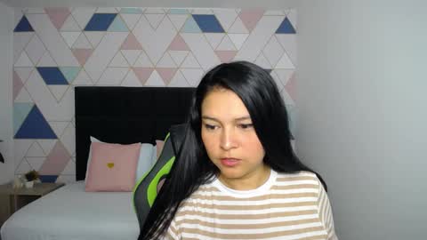 N A R E online show from December 13, 2:10 am