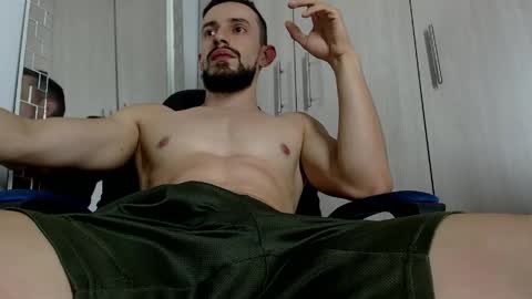 Snapshot of nassh_18 chatting on April 13, 12:38 am nassh_18 online show from April 13, 12:38 am