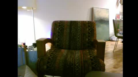 Snapshot of nassobout chatting on October 18, 7:09 am nassobout online show from October 18, 7:09 am