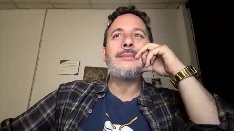 nassobout online show from June 11, 1:49 am