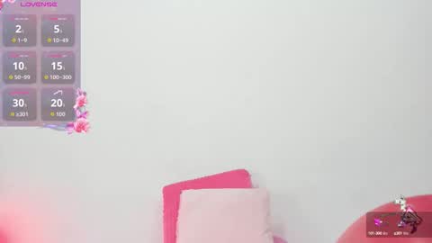 Tanisha online show from October 15, 11:49 pm