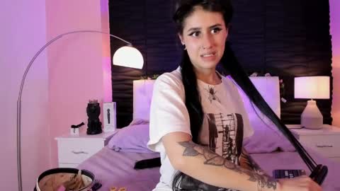Snapshot of nastasha_nasty1 chatting on May 28, 8:50 pm Maira online show from May 28, 8:50 pm