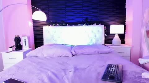 Snapshot of nastasha_nasty1 chatting on May 29, 9:02 pm Maira online show from May 29, 9:02 pm