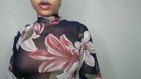 bella online show from November 28, 10:34 pm