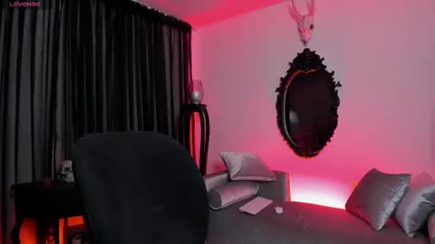 Goddess Alice online show from October 31, 4:02 am