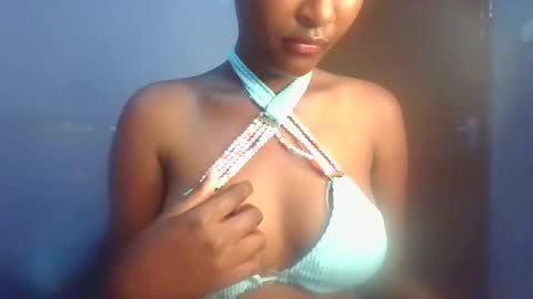 Caren online show from November 17, 12:27 am