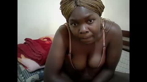 Snapshot of nasty_doll2 chatting on May 25, 12:44 pm bree online show from May 25, 12:44 pm