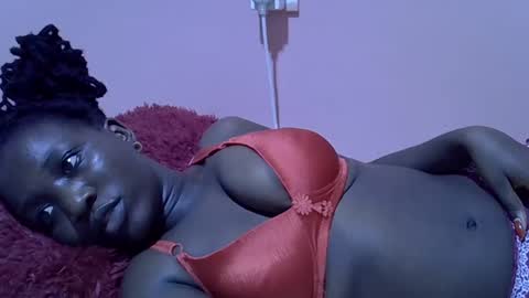 nasty_lynna online show from February 7, 3:19 pm