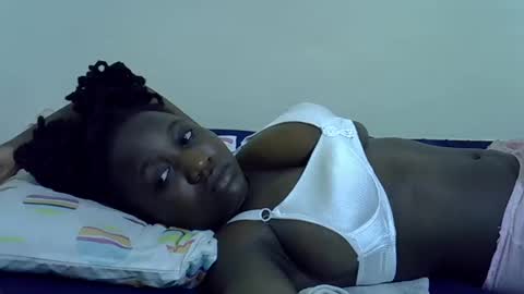 nasty_lynna online show from February 13, 4:22 am