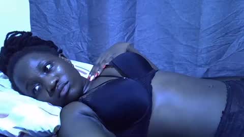 nasty_lynna online show from March 2, 9:54 pm