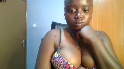 Snapshot of nasty_natty chatting on September 15, 8:31 pm nasty_natty online show from September 15, 8:31 pm