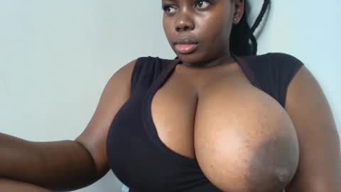 Snapshot of nasty_nohelah chatting on November 18, 4:39 am chimummy online show from November 18, 4:39 am