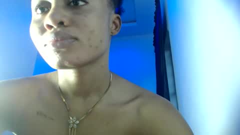 ella online show from November 29, 6:05 am