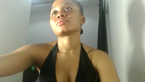 ella online show from March 14, 9:31 pm