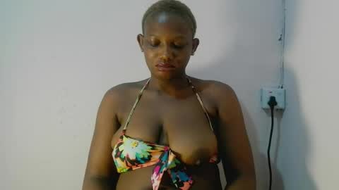 Nastybadgirlxx online show from April 19, 7:07 am