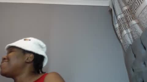 Kim online show from November 24, 5:12 pm