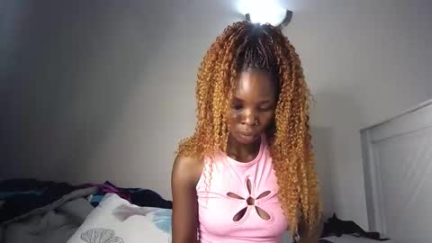 nastydorris online show from September 19, 4:03 am