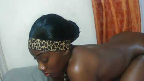 nastygurl01 online show from June 13, 10:40 pm