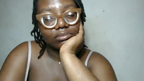 Snapshot of nastyhairy7 chatting on September 12, 7:19 am nastyhairy7 online show from September 12, 7:19 am