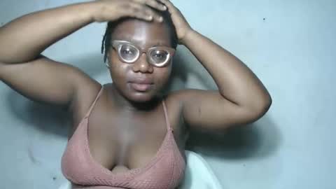 nastyhairy7 online show from October 20, 5:41 am