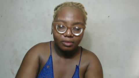 Snapshot of nastyhairy7 chatting on November 8, 10:04 am nastyhairy7 online show from November 8, 10:04 am