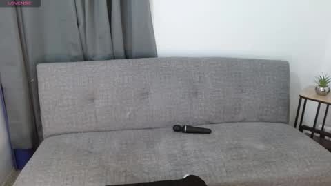 Snapshot of nat4youlove chatting on January 17, 12:26 am nathalia online show from January 17, 12:26 am