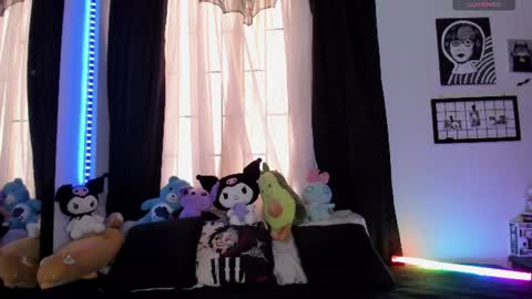 Snapshot of nat_chubbygoth chatting on June 18, 6:56 pm Nat. independent model online show from June 18, 6:56 pm