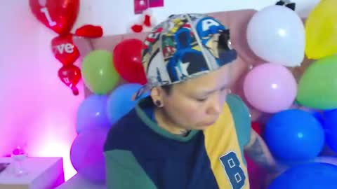 Snapshot of nat_evans8 chatting on March 28, 2:11 am nat_evans8 online show from March 28, 2:11 am