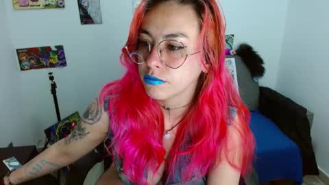 Snapshot of nat_lau chatting on October 30, 11:49 pm Nat online show from October 30, 11:49 pm