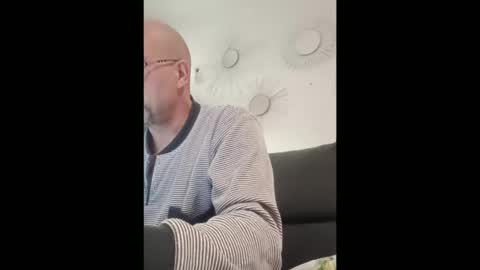 Snapshot of nata1974 chatting on November 11, 7:52 am nata1974 online show from November 11, 7:52 am