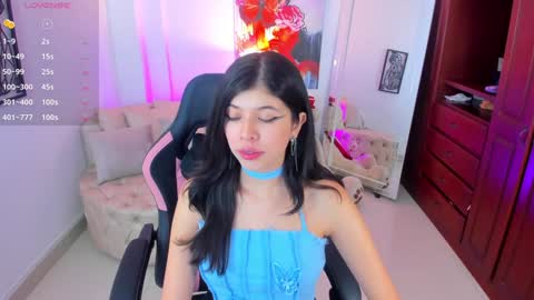 Snapshot of nataasha___ chatting on December 30, 3:14 am NATASHA online show from December 30, 3:14 am