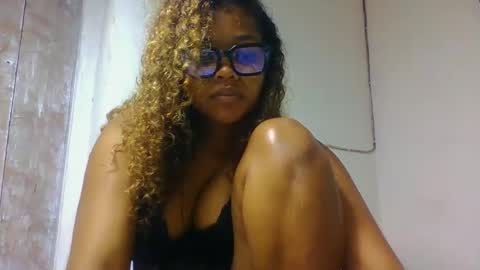 Snapshot of natachazz chatting on March 27, 6:41 am natachazz online show from March 27, 6:41 am