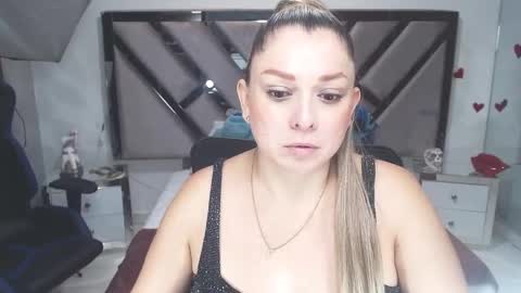 natalia5560 online show from February 25, 2:44 pm