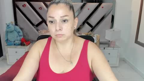natalia5560 online show from October 6, 12:35 pm