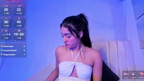 Naty  online show from December 17, 6:42 pm