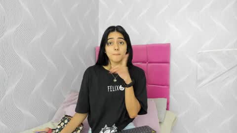 Naty  online show from January 5, 12:53 pm