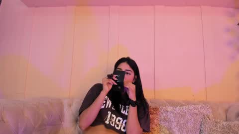 Naty  online show from January 17, 12:31 pm