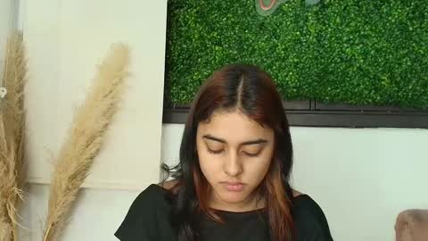 Naty  online show from February 22, 12:04 pm