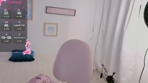 Snapshot of natalia_ivanova1 chatting on June 13, 1:47 am Natalia online show from June 13, 1:47 am