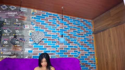 Natalia Kiss online show from December 2, 11:51 pm