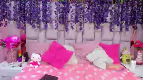 natalia pinkk online show from December 17, 11:49 pm