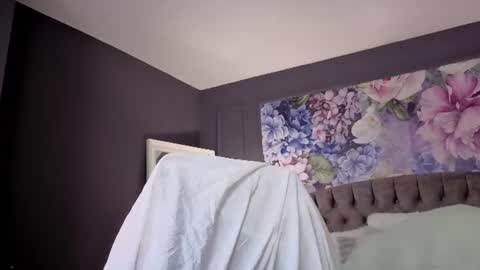 Natalie online show from June 12, 10:58 am